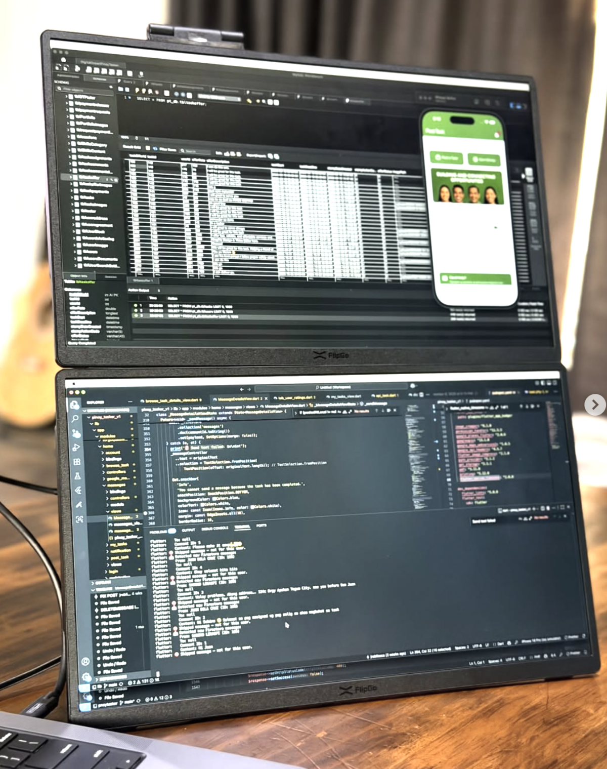 FlipGo Portable Dual Monitor